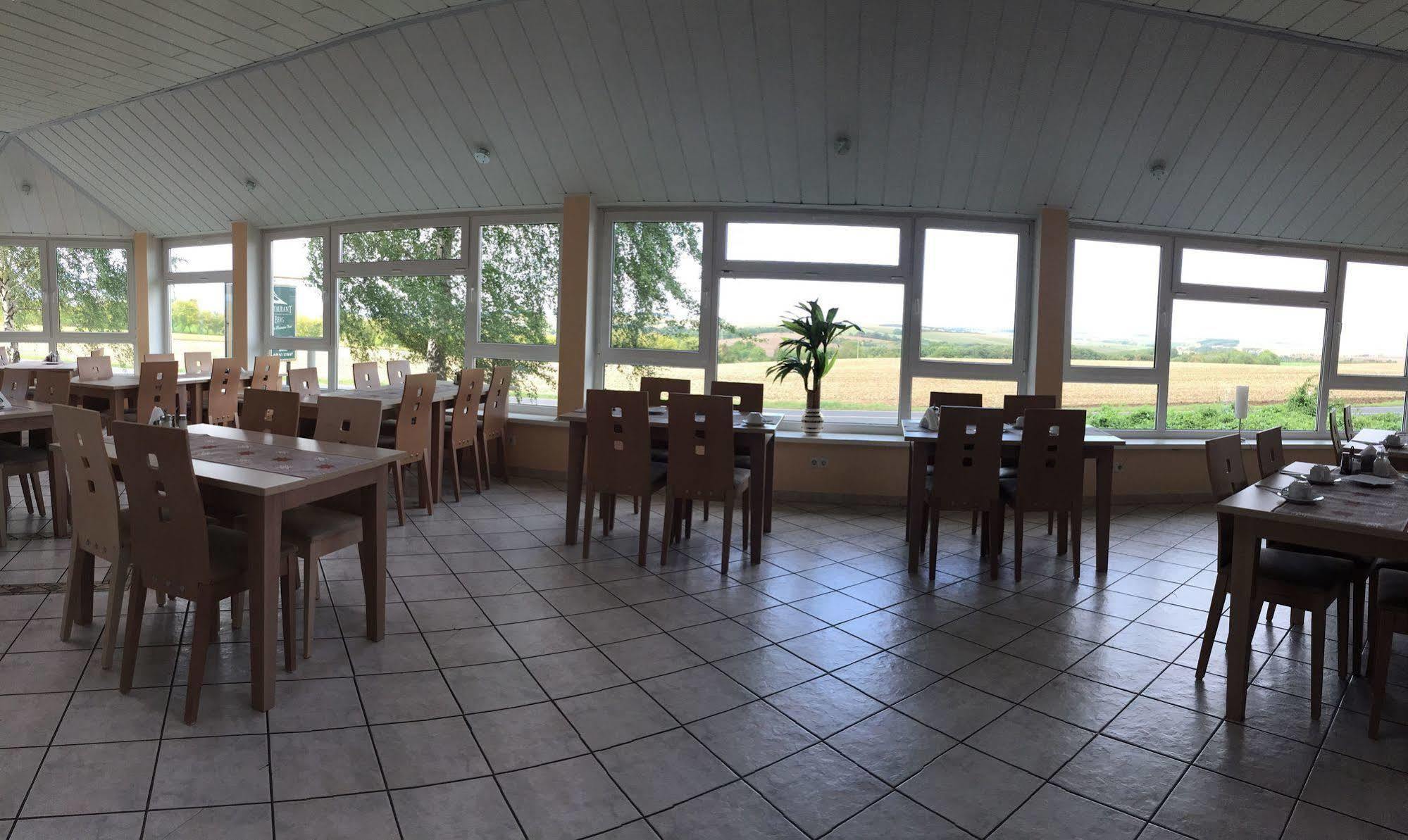 Hotel Weimarer Berg Apolda Ngoại thất bức ảnh